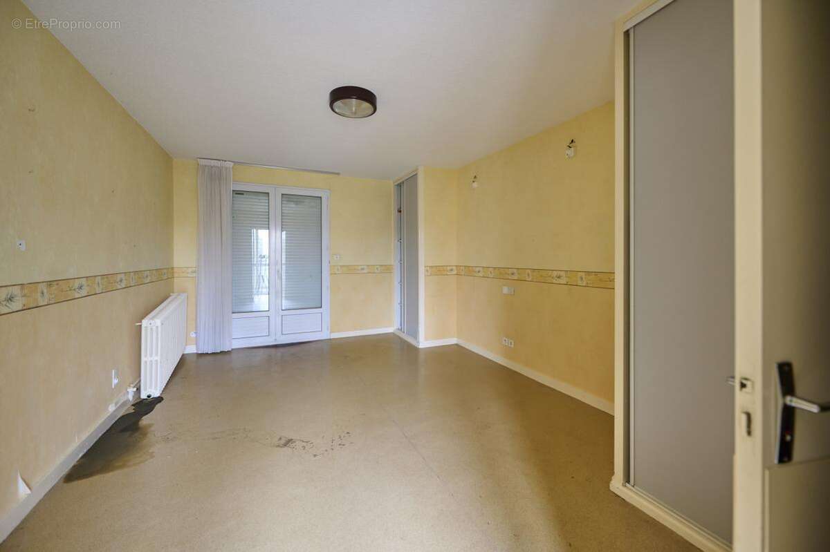 Appartement à ROMENAY