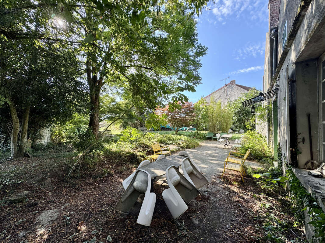 Maison à COULOMMIERS