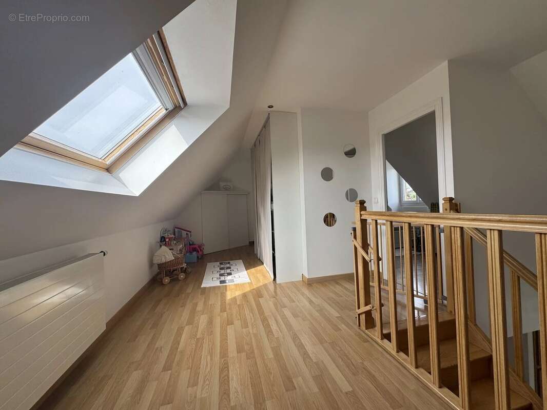 Pavillon 4 chambres avec piscine chauffée - photo 10