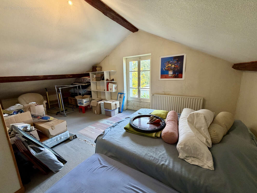 Maison à SAINT-JUST-SAINT-RAMBERT