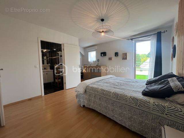 Maison à CHAUMES-EN-BRIE