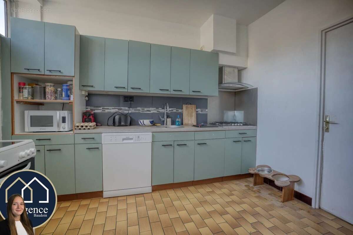 Maison 174 m² à Dreux  - photo 4