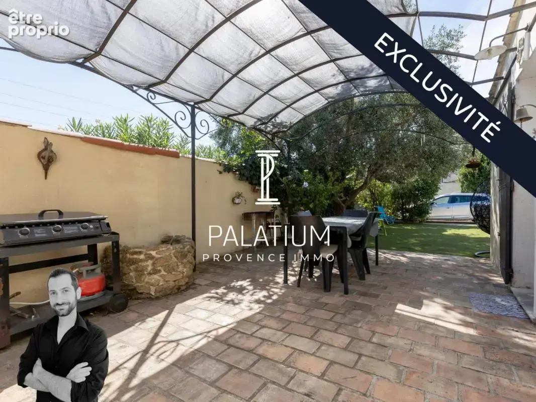Maison Plain-Pied avec Piscine et Jardin - Potentiel unique ( T4 + T2 ) - photo 11