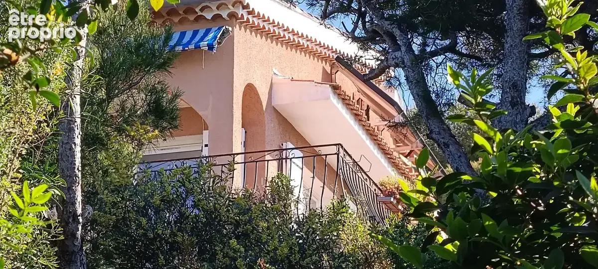 Maison à SAINT-MANDRIER-SUR-MER