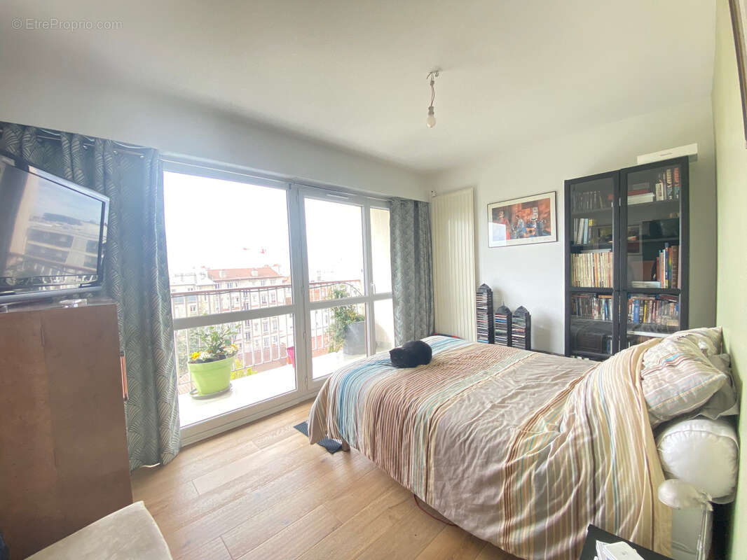 Appartement à CHAMPIGNY-SUR-MARNE