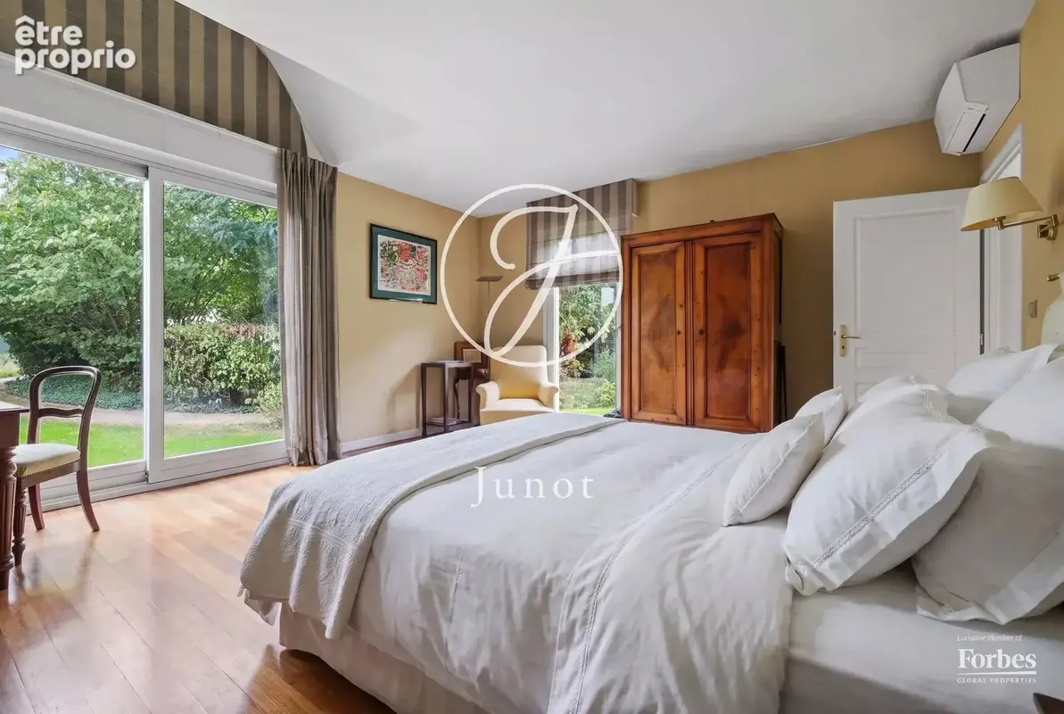 Meudon - BELLEVUE - Maison 300 m² - 5 chambres - Terrain 1 425 m² - photo 16