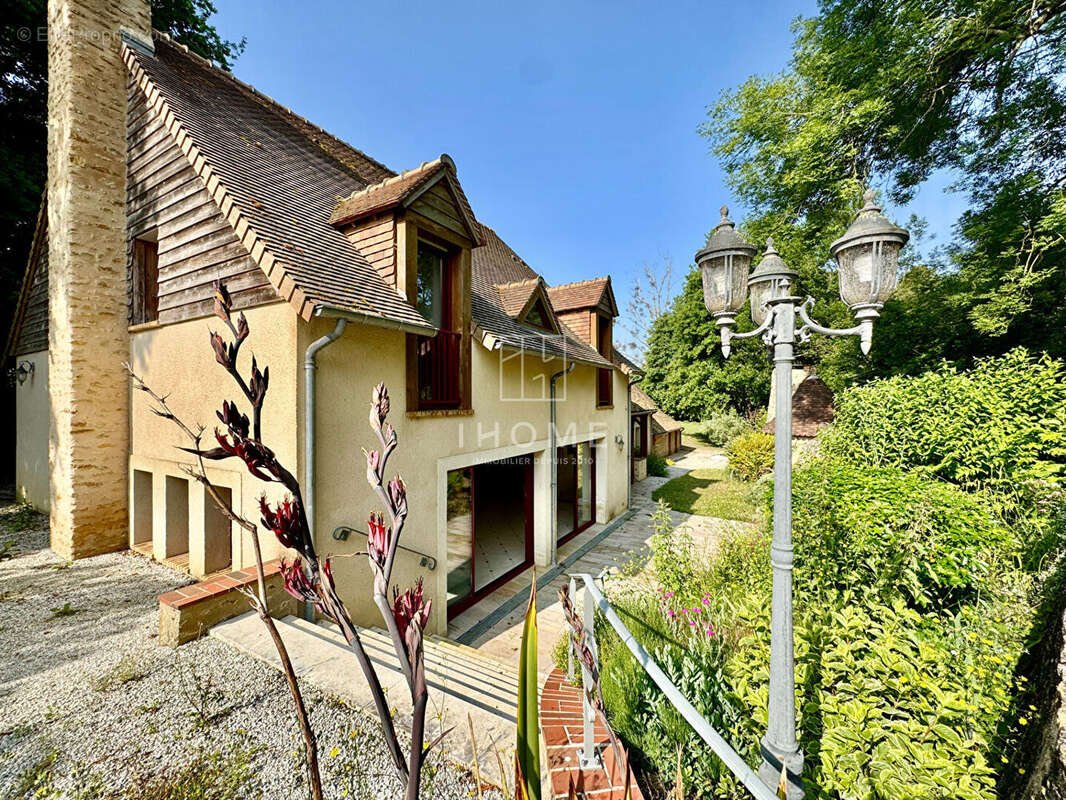 Propriete lombron - photo 2
