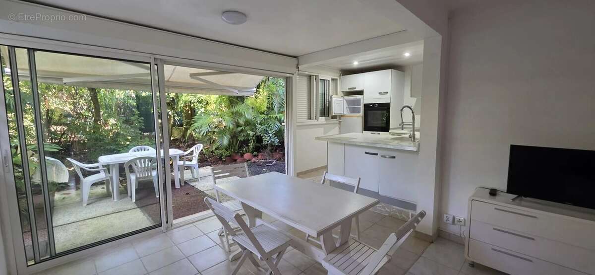 Appartement à LES TROIS-ILETS