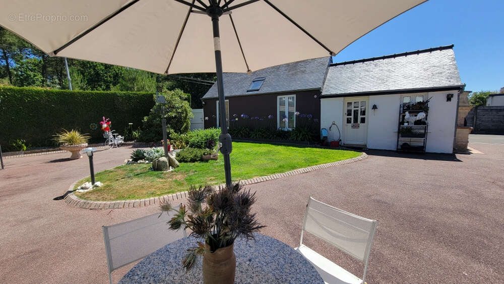 Plourivo, belle maison en pierre de 155 m² à vendre - photo 13