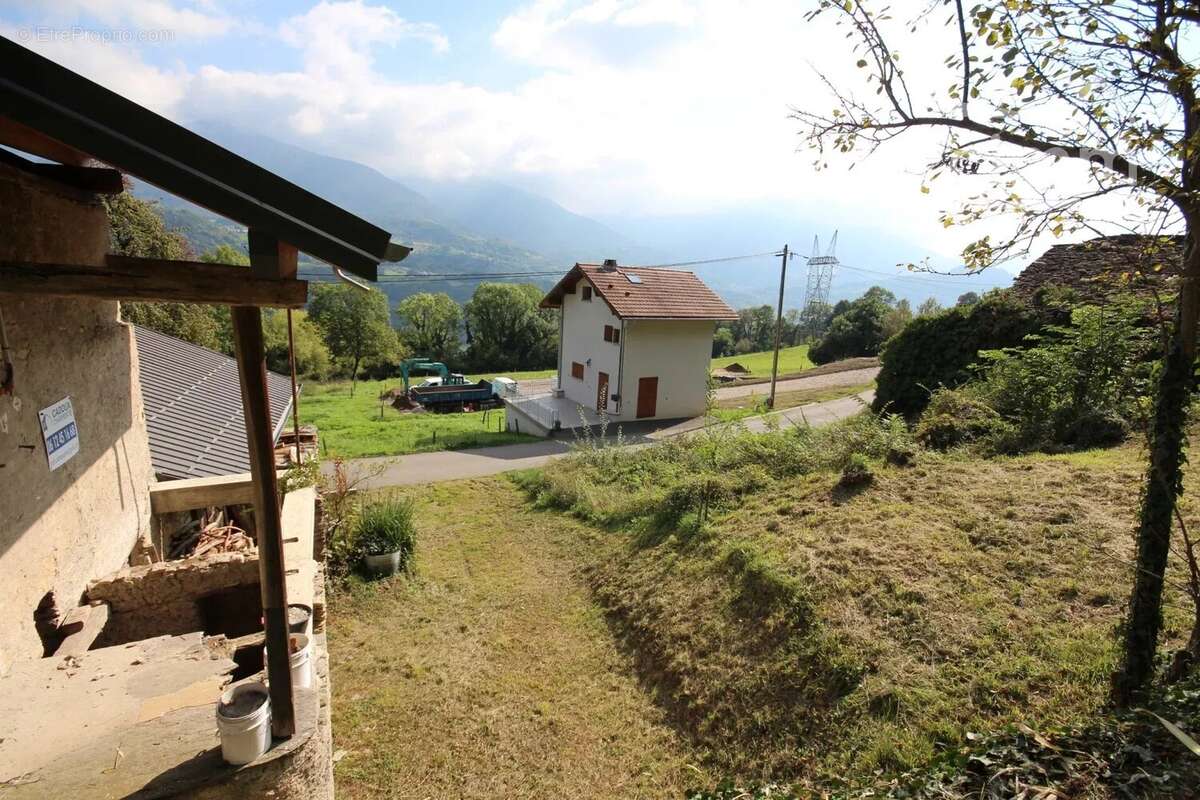 Maison à LA ROCHETTE