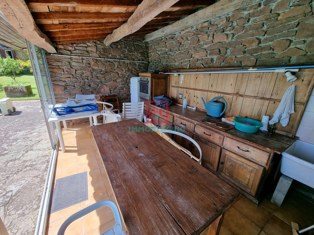 Maison à SAINT-AFFRIQUE