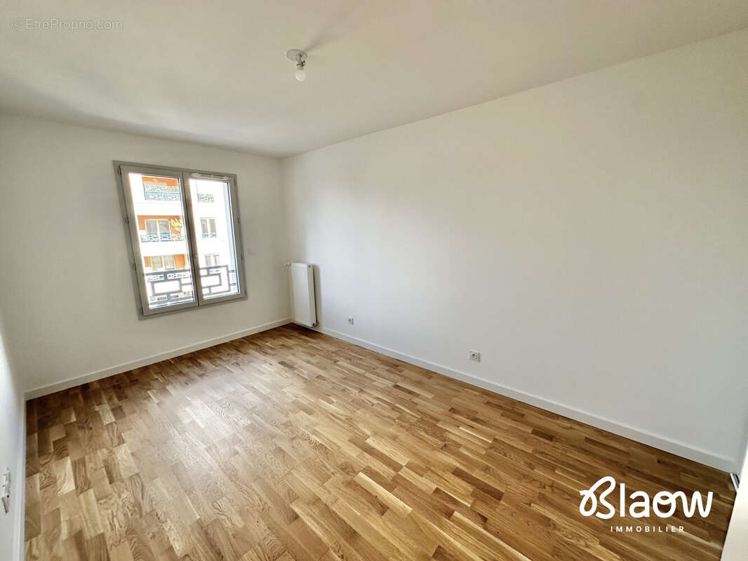 Appartement à MEYZIEU