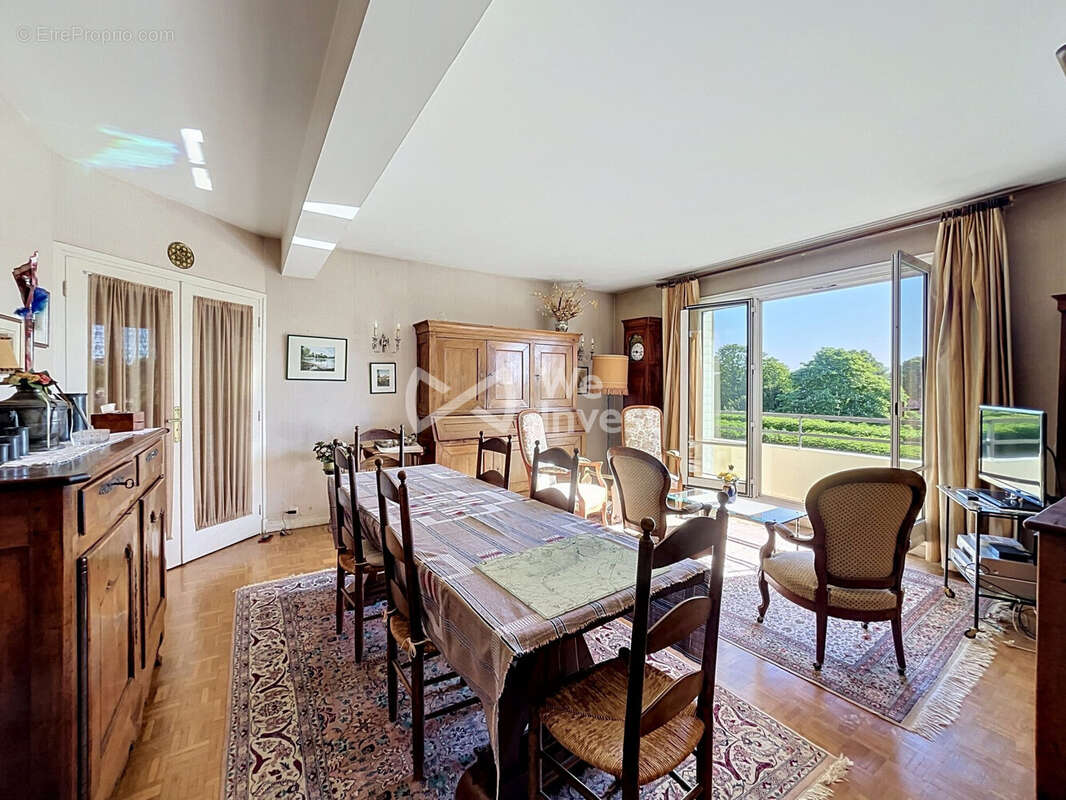 Appartement à SAINT-CLOUD