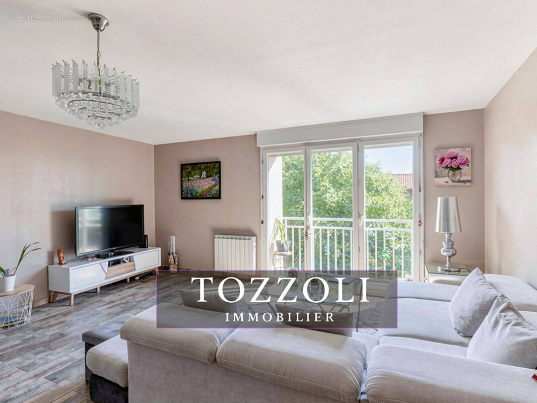 Appartement Saint Quentin Fallavier 3 pièce(s) 82.53 m2 - photo 1