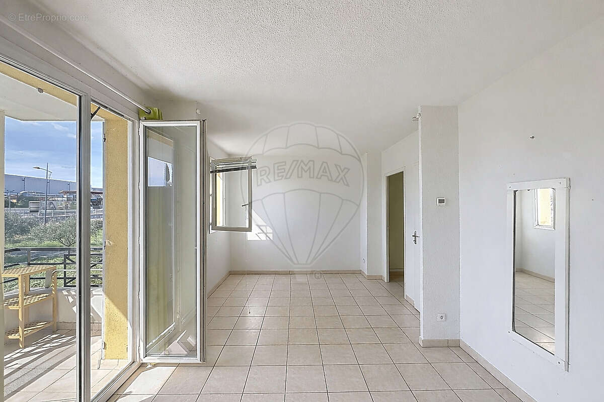 Appartement à SAINT-CHRISTOL-LES-ALES