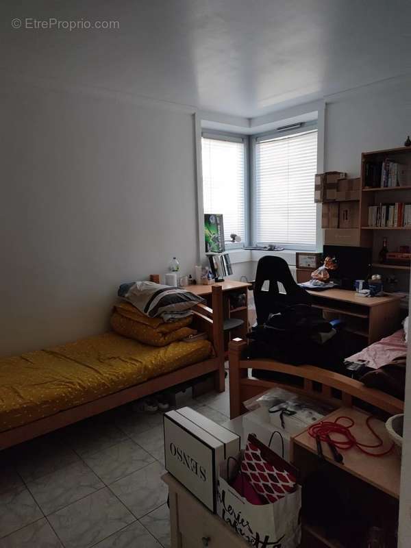 Appartement à PARIS-19E