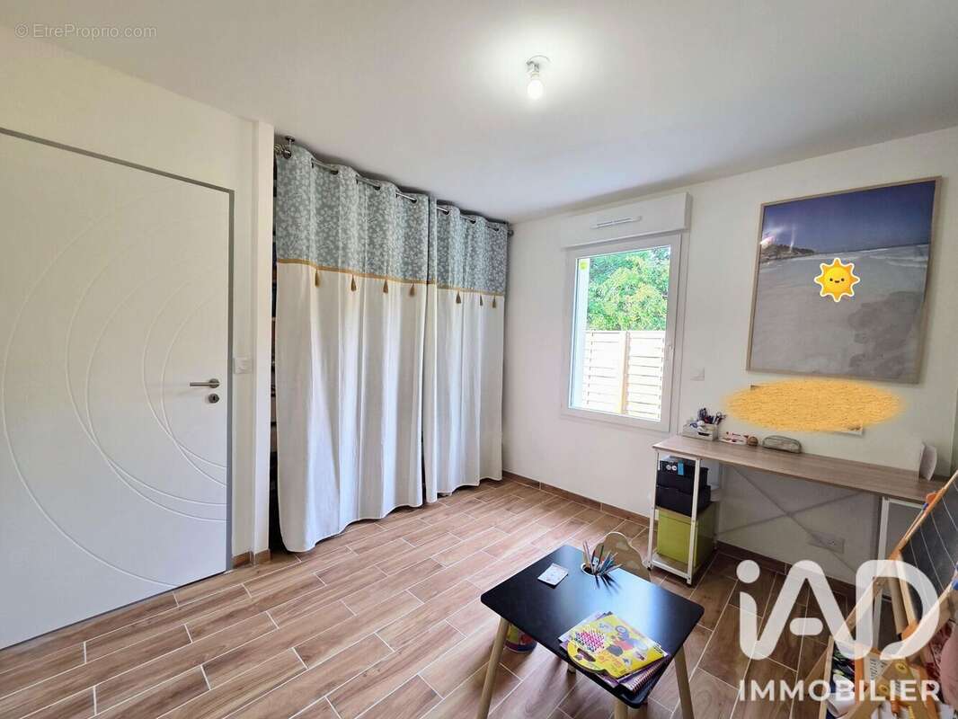 Maison 91 m² à Le Chay  - photo 7