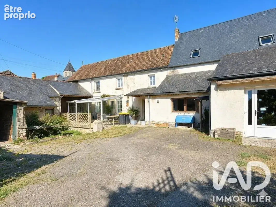 Photo 1 - Maison à AUTRUY-SUR-JUINE