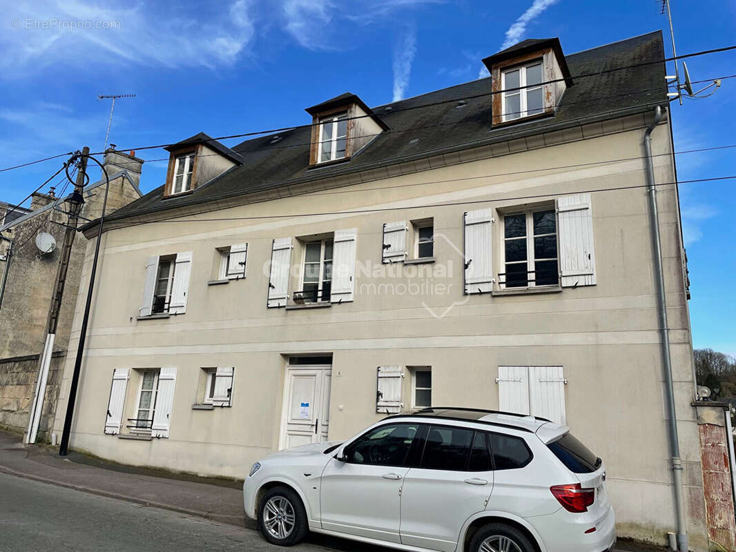 Appartement à PIERREFONDS