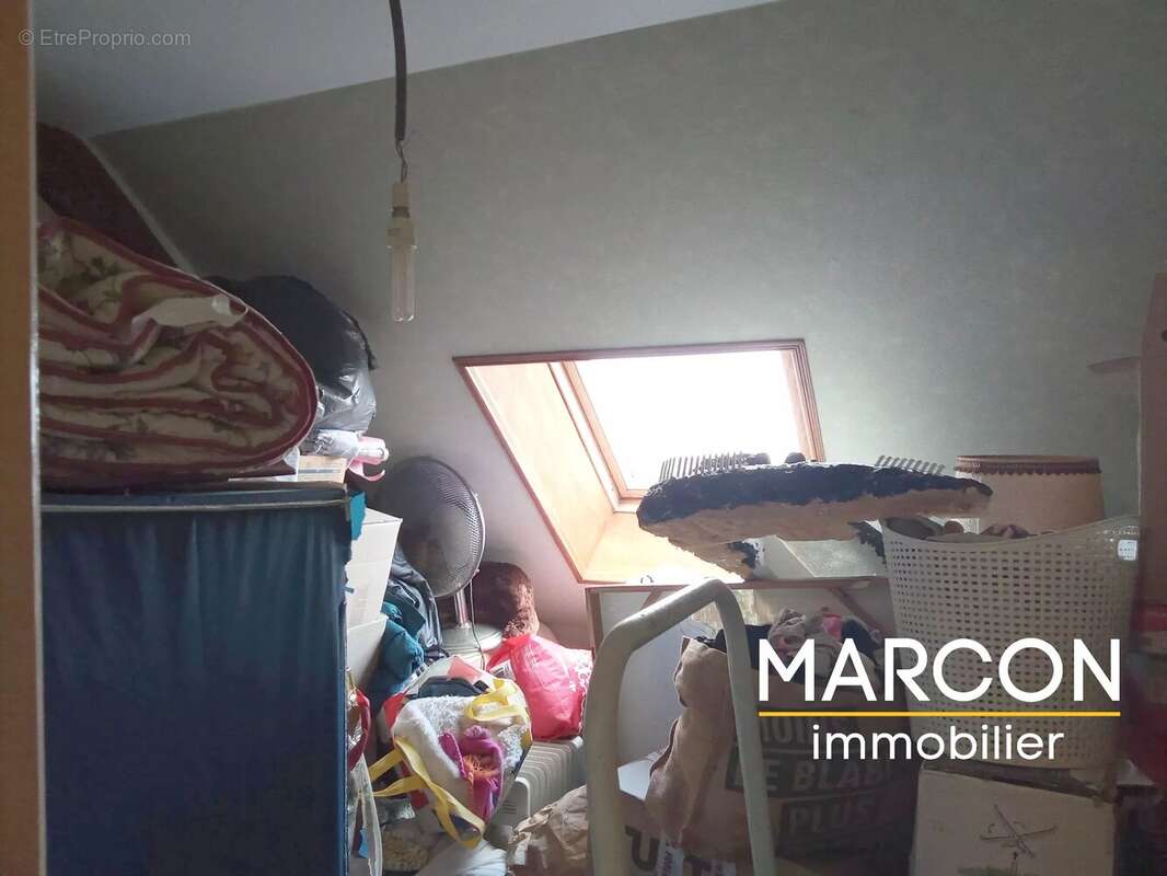 Maison 134 m² à Sainte-Feyre  - photo 13