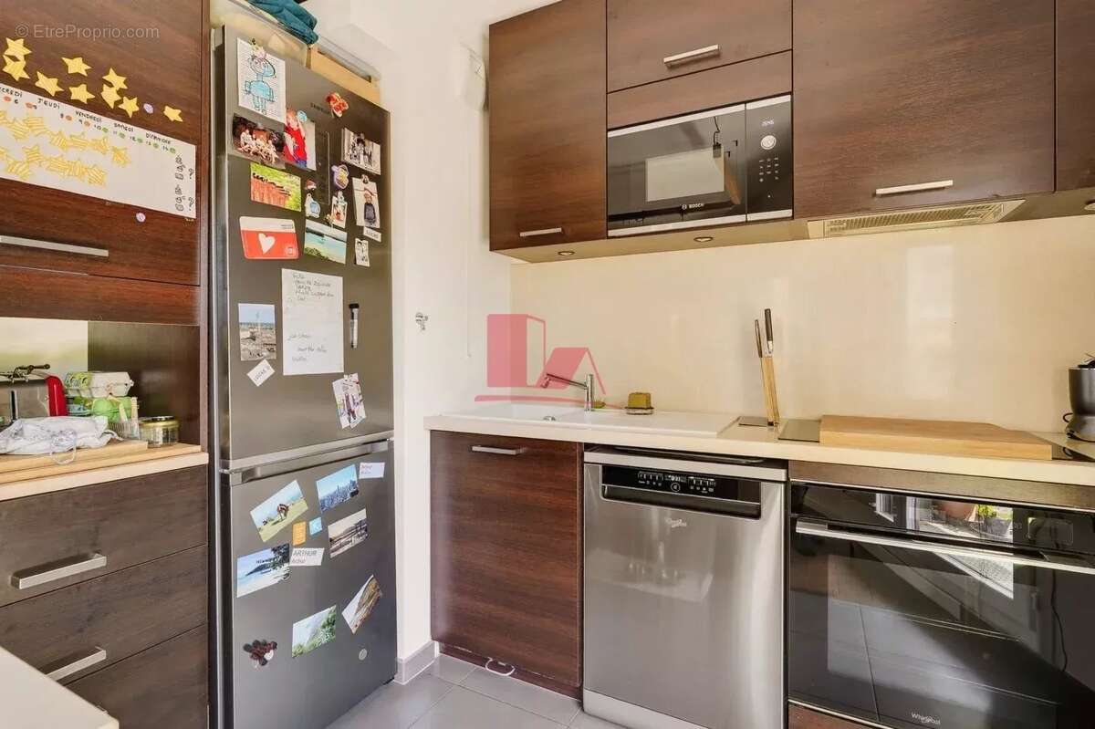 Appartement à ISSY-LES-MOULINEAUX