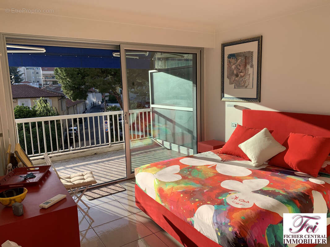 Appartement à ROQUEBRUNE-CAP-MARTIN