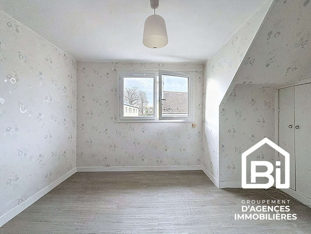 Appartement à MONDEVILLE