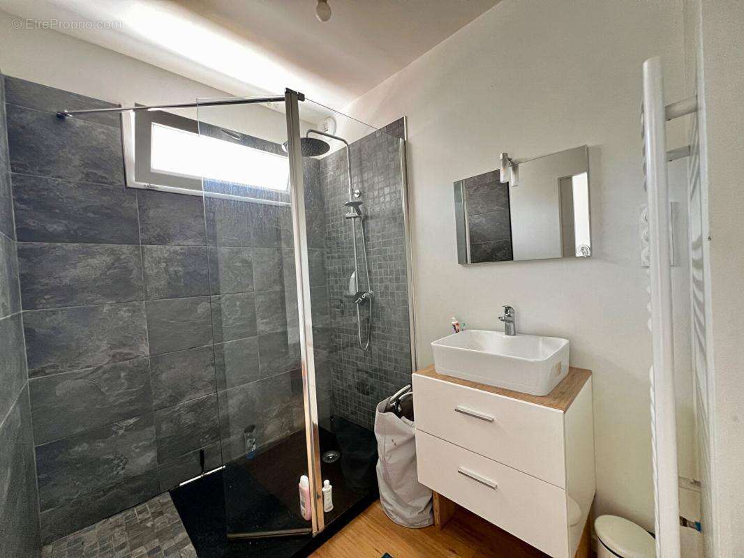 Maison familiale 123 m² - 5 chambres avec vie de plain-pied ? Entre Vannes et Auray - photo 8