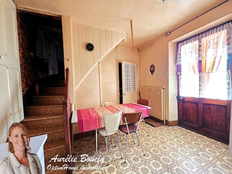 Maison à SAINT-LAURENT-DU-PONT