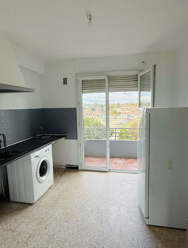 Appartement à LUNEL