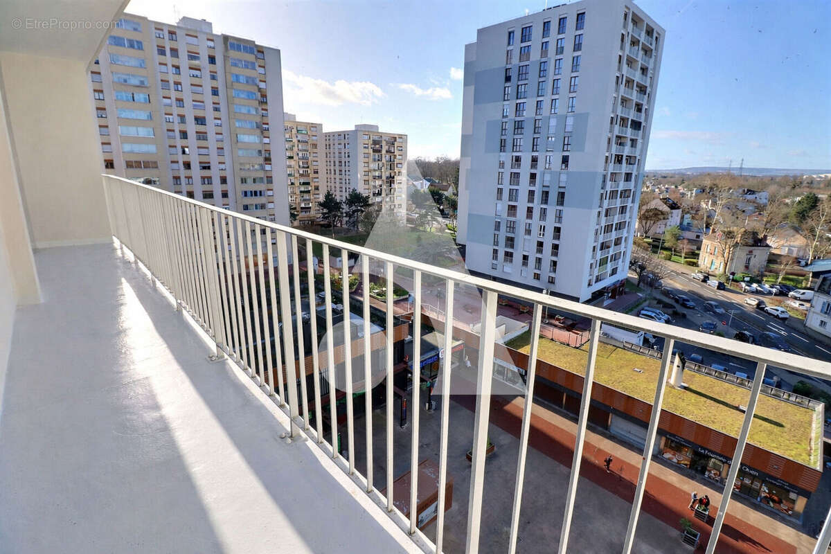 Appartement à SAINT-OUEN-L'AUMONE
