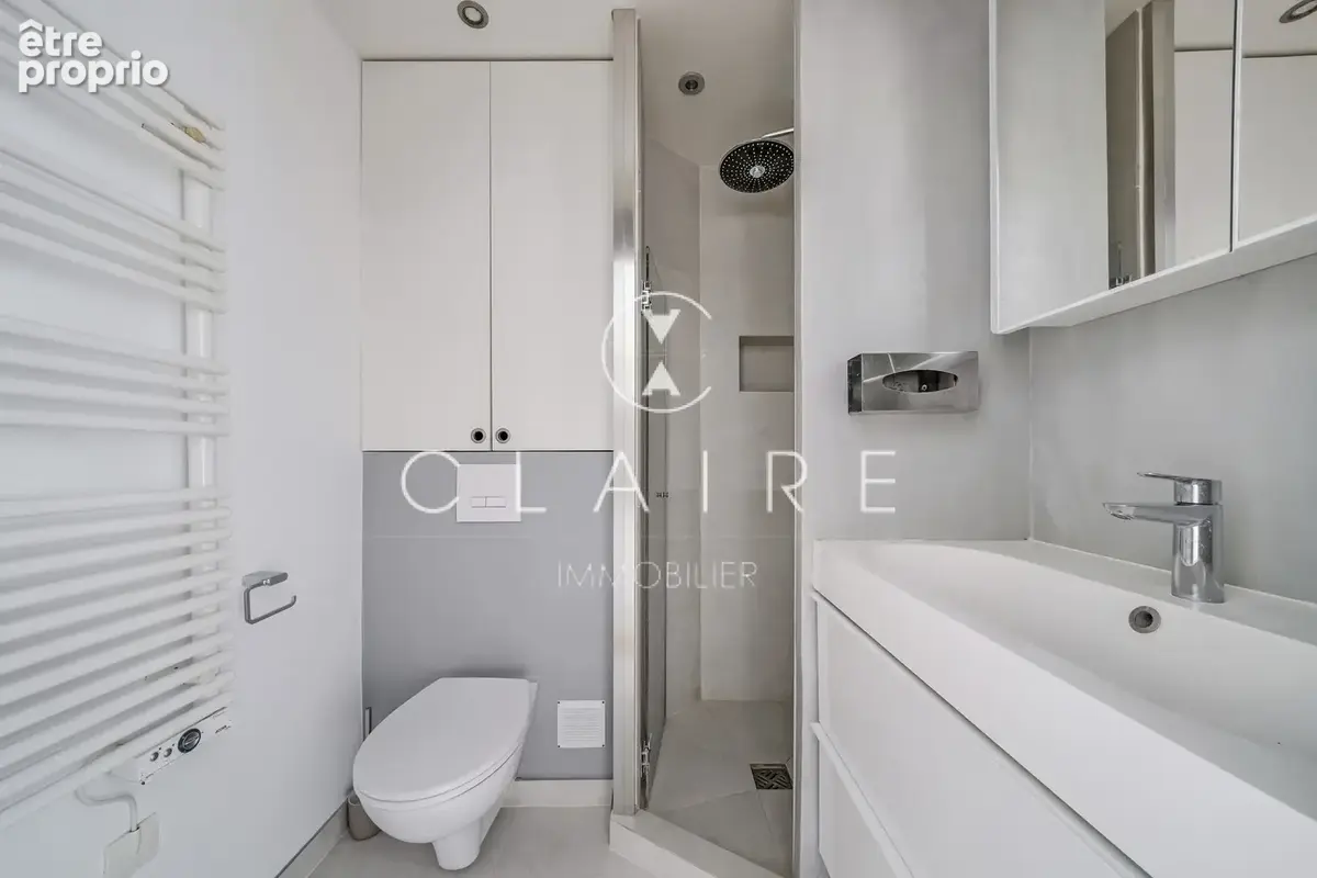 Appartement de charme   Place des Vosges   2 pièces lumineux au cœur du Marais - photo 8