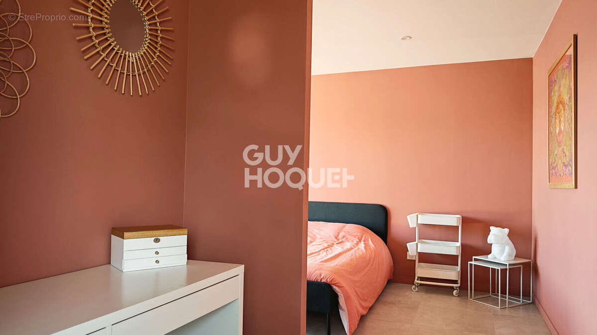 Villa contemporaine, 227 m² - 4 suites - Piscine - EN EXCLUSIVITE . A vendre Perpignan (66000) Parc Ducup - Environnement calme  - photo 8
