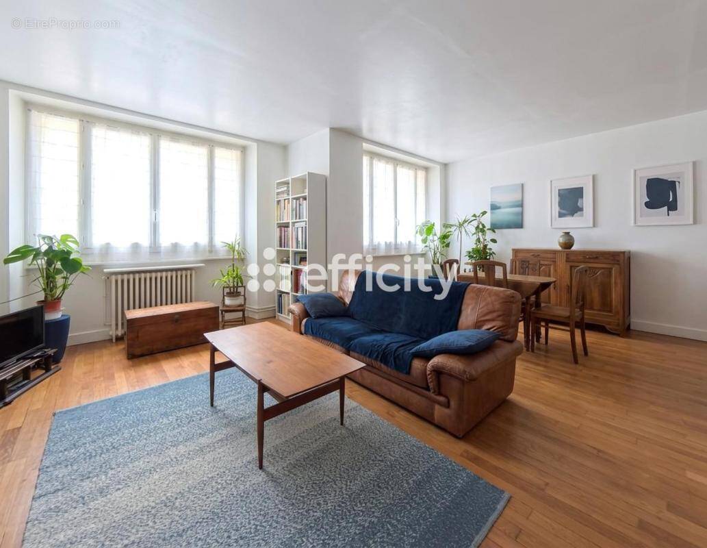 Appartement à CHATENAY-MALABRY