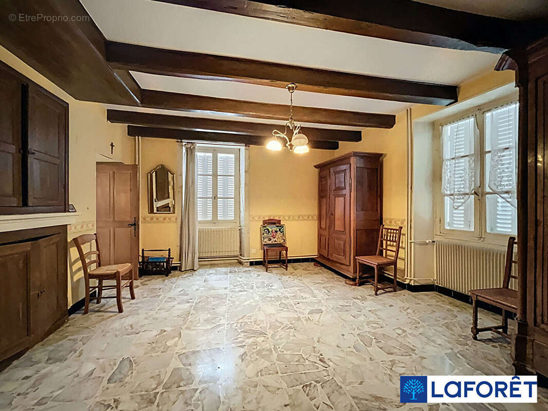 Maison Courlon  5 pièce(s) 147.55 m2 - photo 7