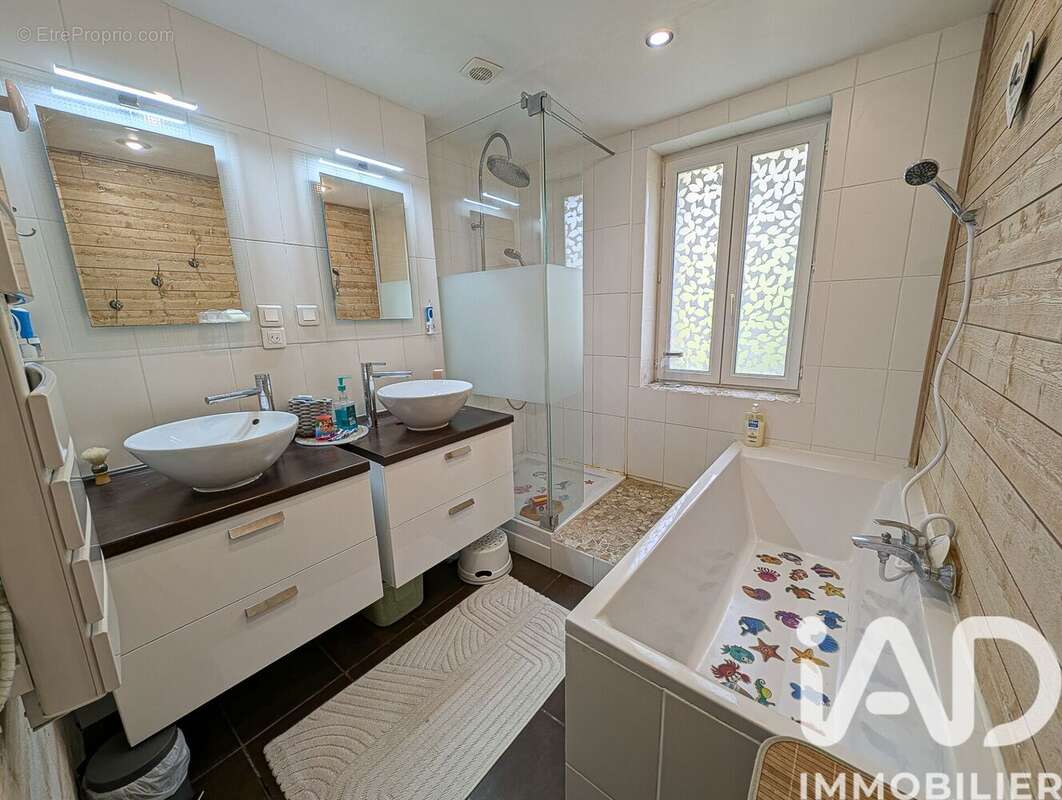 Photo 9 - Maison à BIZANET