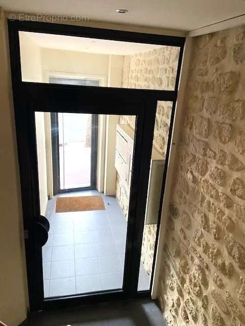 Appartement à CLICHY