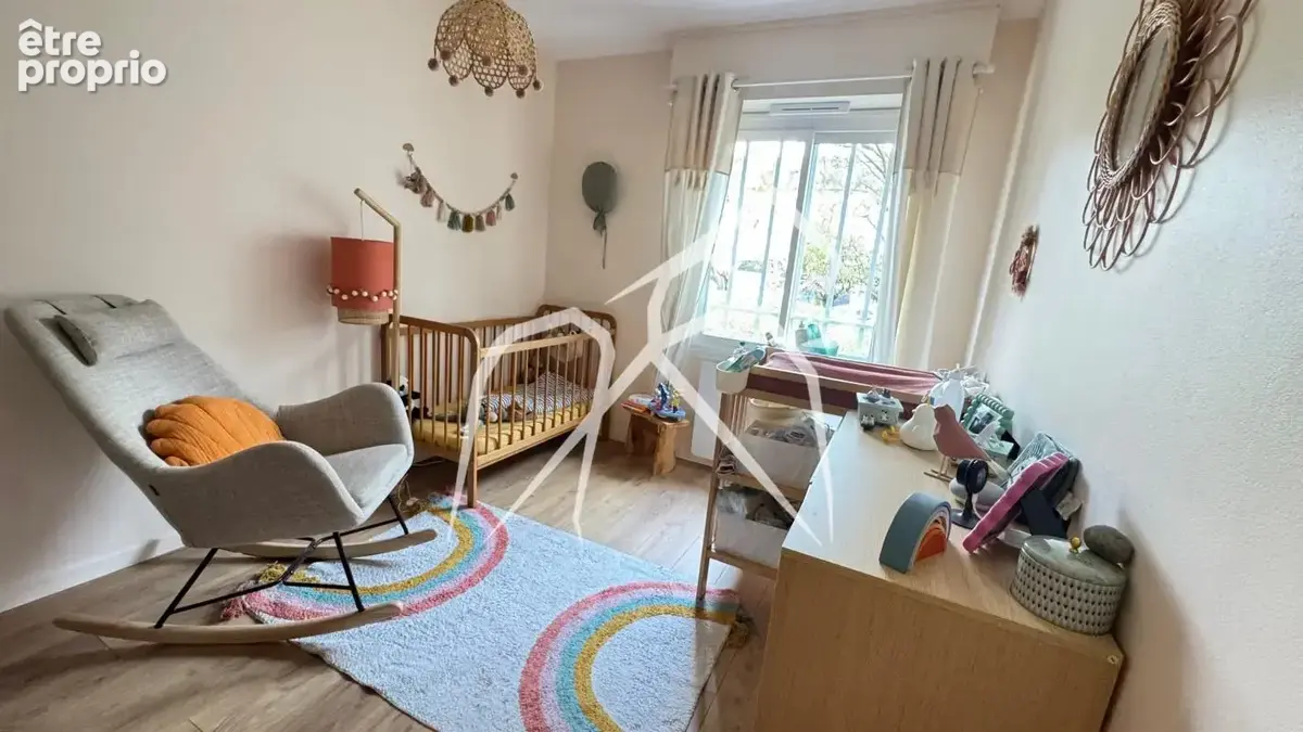 Appartement avec Jardin arboré 5 pièces  Rouen St Marc  90 m²  Garage inclus dans le prix  - photo 7