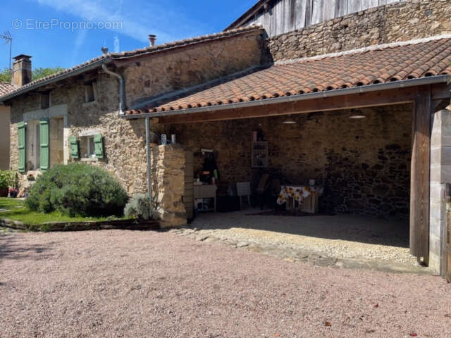 Maison à LE LINDOIS