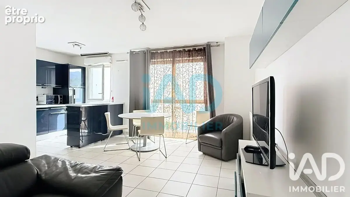 Photo 1 - Appartement à MARSEILLE-10E