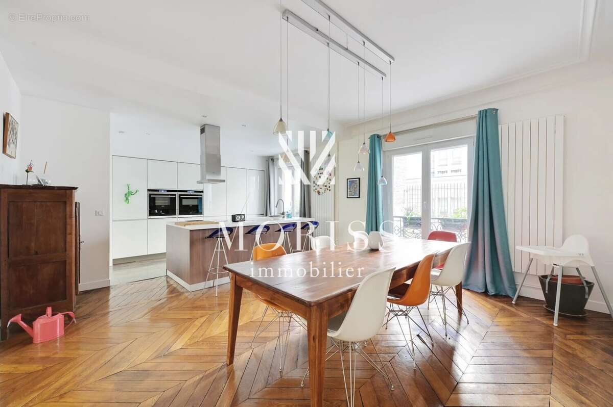 Appartement à PARIS-18E