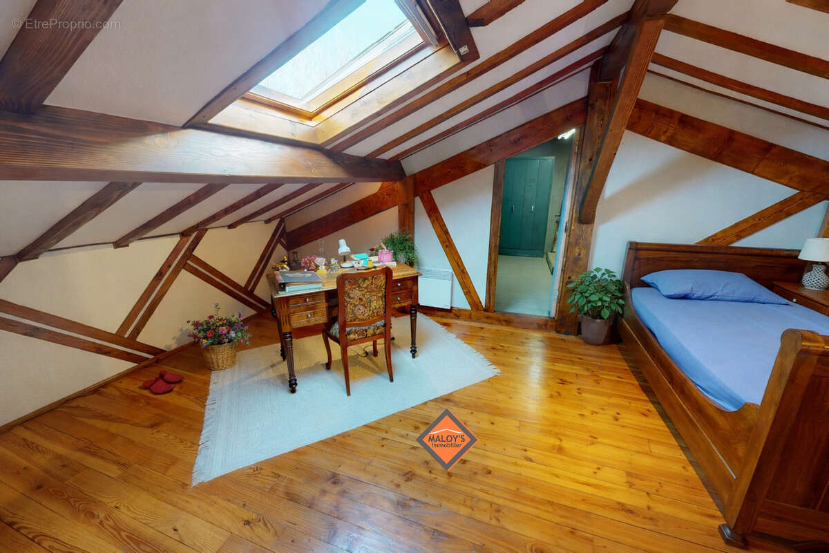 Maison à LE BOIS-D'OINGT
