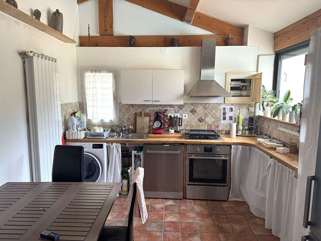 Maison à VILLENEUVE-LES-AVIGNON