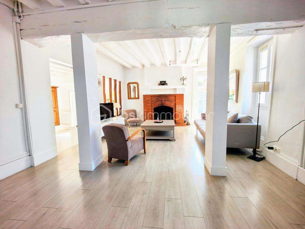 Maison à JOUARS-PONTCHARTRAIN