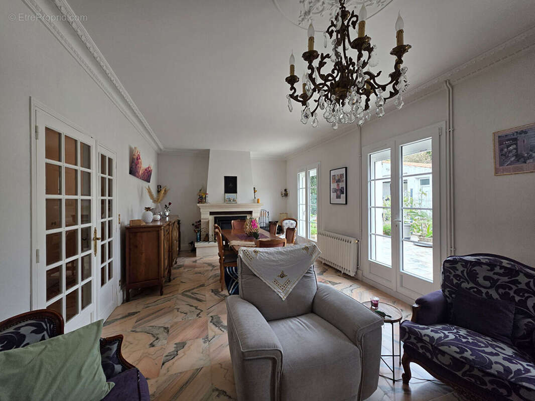 Maison à BREUIL-MAGNE