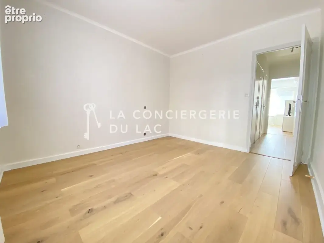 Centre Ville d'Annecy / Quartier Bonlieu / 5 pièces de 104 m2 plein Sud avec Clim - photo 18