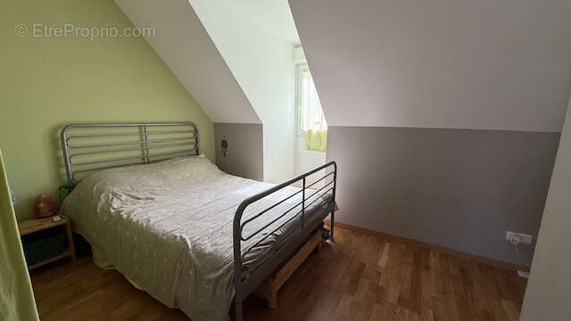 Maison à MOGNEVILLE