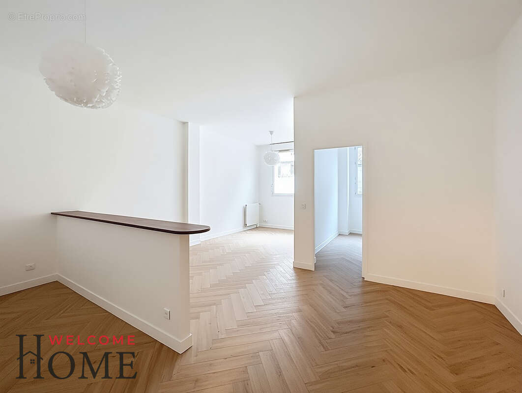 Appartement à LEVALLOIS-PERRET