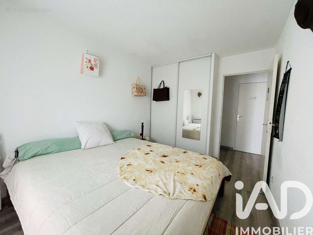 Photo 8 - Appartement à MONTEREAU-FAULT-YONNE