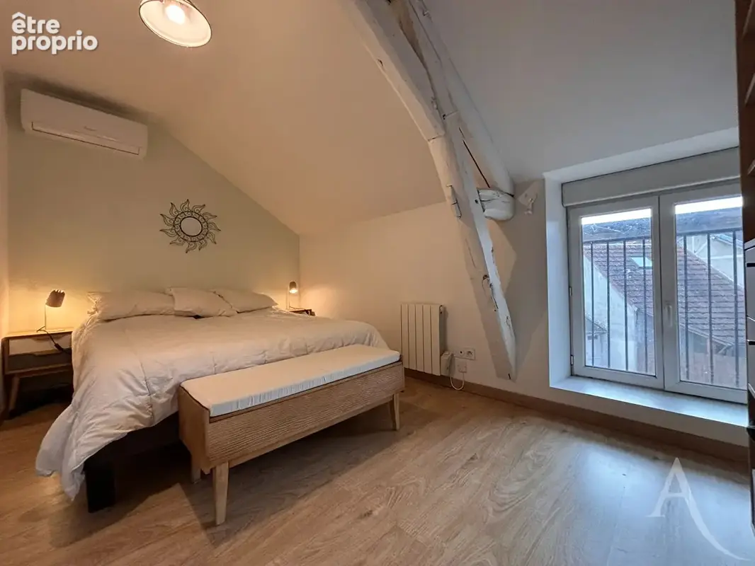 Maison 4 chambres terrain boisé et piscine ! - photo 12